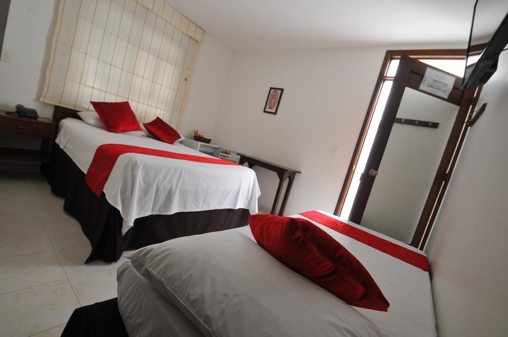 Hotel San Julian Buga Værelse billede