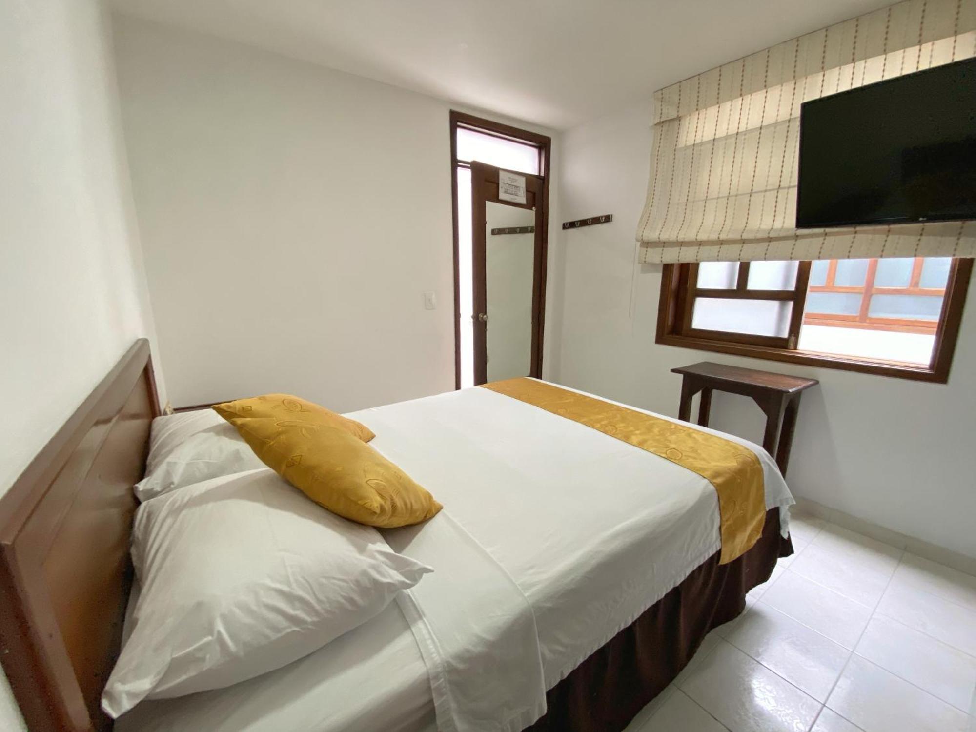 Hotel San Julian Buga Eksteriør billede